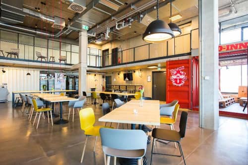 DOCK INN Hostel Warnemünde