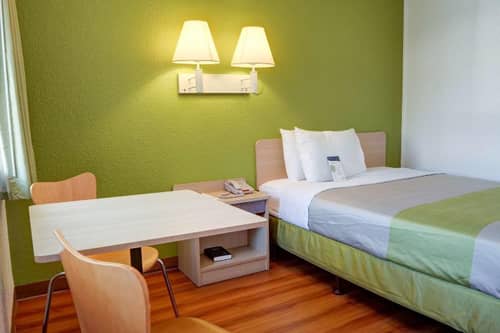 Motel 6 Eugene North Springfield