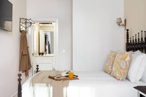 LeL Madalena GuestHouse