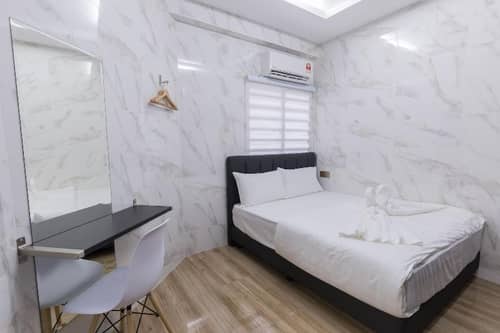 Lee Luxury Home USM Penang by ZUZU