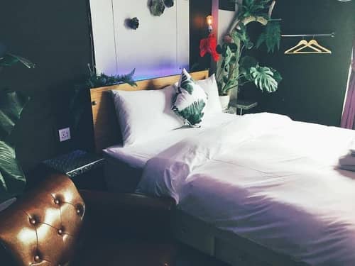 Fas Glass House B&B