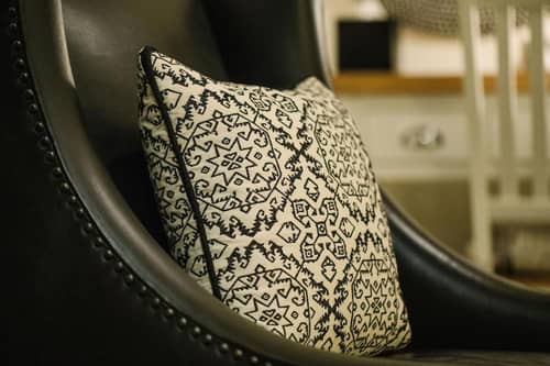 The Old Fourpenny Shop Hotel