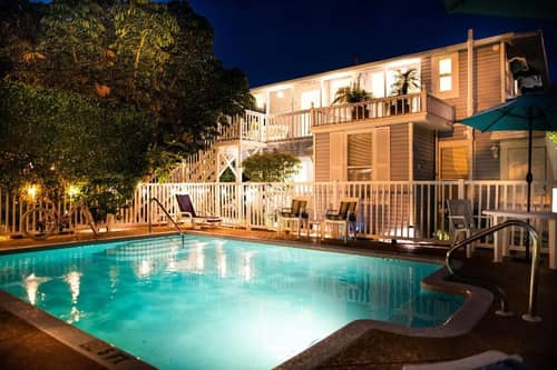 Meranova Bed & Breakfast