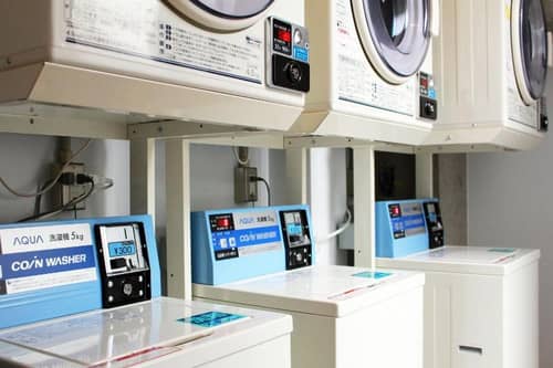 Common de - Hostel & Bar -