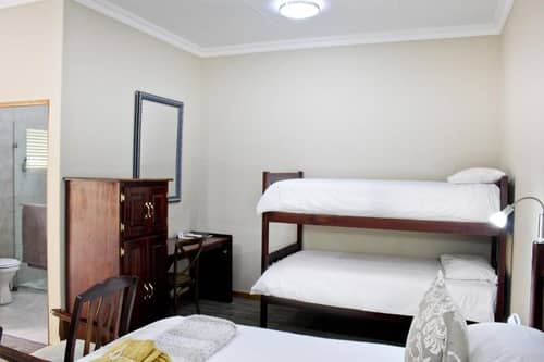 17 On Bird Guest House