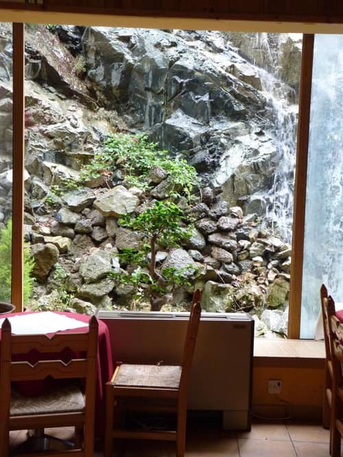 Mountain Rose Garden Hotel