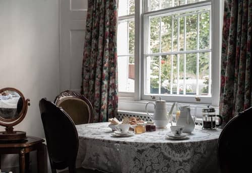 Dawson Place, Juliette's Bed and Breakfast