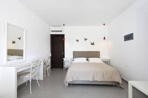 Tsakanos Home