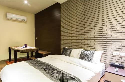 Litho Hostel