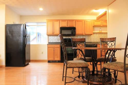 Sundowner On Lake George