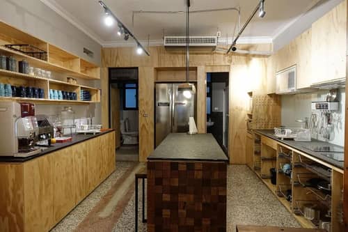 Caoji Book Inn Hostel