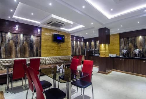 Hotel Sawood International