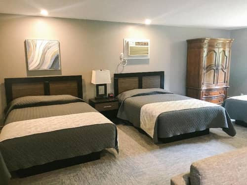 Inn At The Alpine By Budget Host