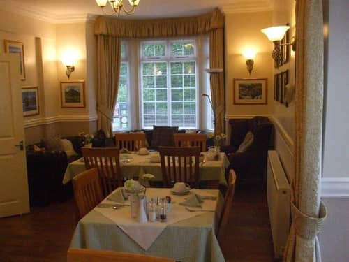 Oakfield House Bed And Breakfast