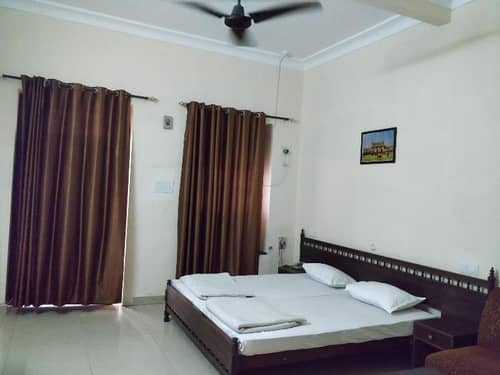 Central Hotel