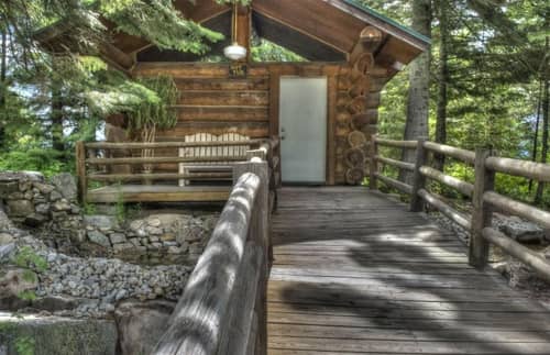 Bonners Ferry Log Inn