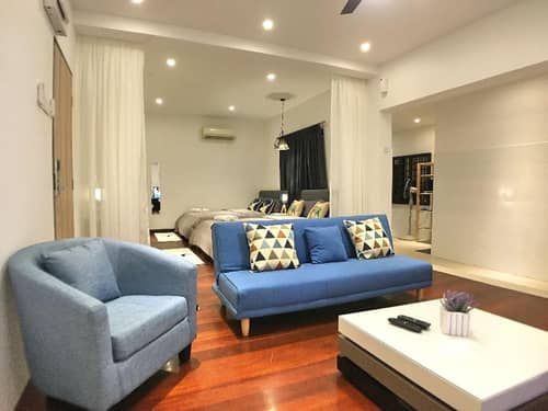 iBook 8 -Superior 1Bedroom Gurney Suites
