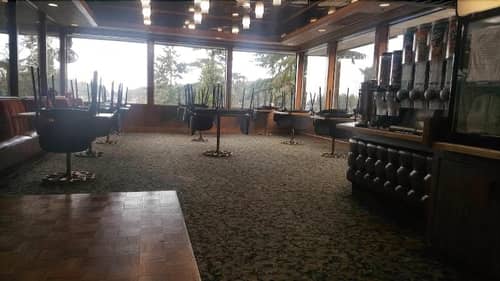Oyster Bay Inn & Suites