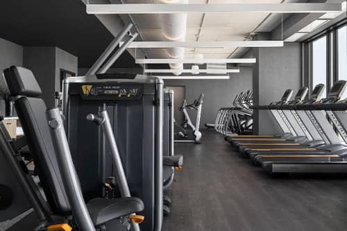 Renaissance Milwaukee West Hotel