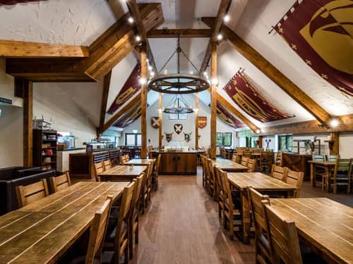 Warwick Castle Hotel and Knight's Village