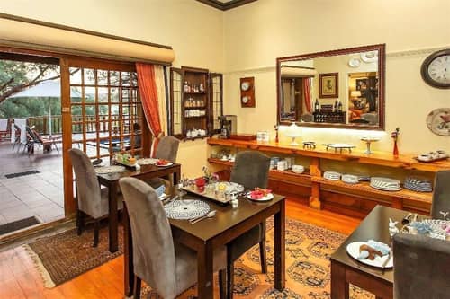 Riverside Lodge