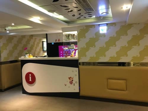 R8 Eco Hotel