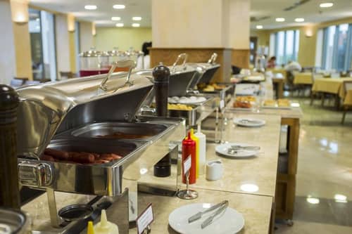 Colosseum Marina Hotel