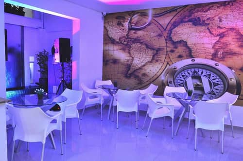 Hostal Lleras Calle 8