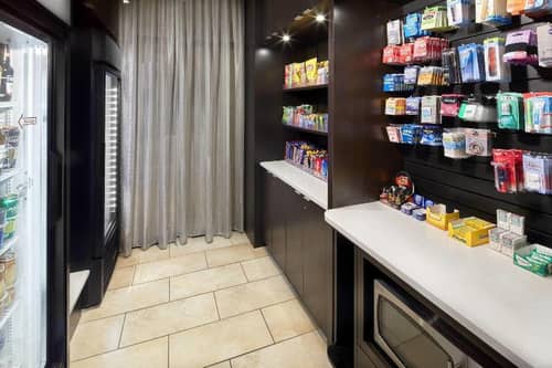 Courtyard By Marriott San Antonio Six Flags At The