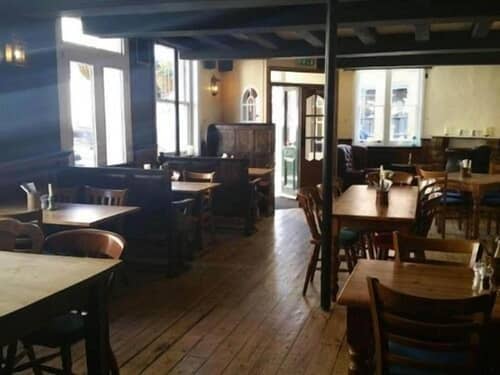 The George Inn