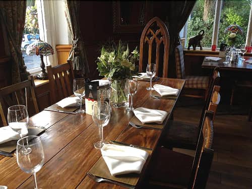 The Royal Oak Hotel And Restaurant
