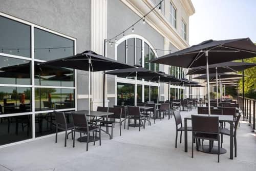 Isle Casino Hotel Waterloo- A Caesars Destination