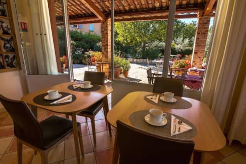 Hôtel les Restanques de Moustiers