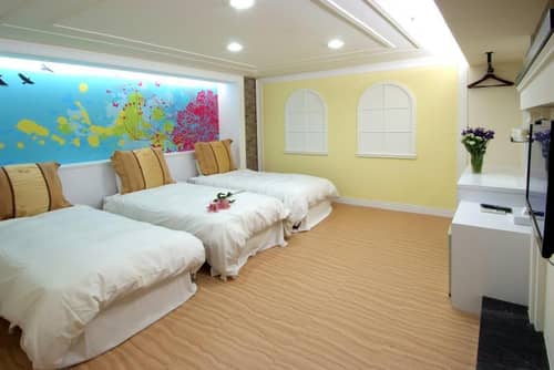 Laurel Business Hotel