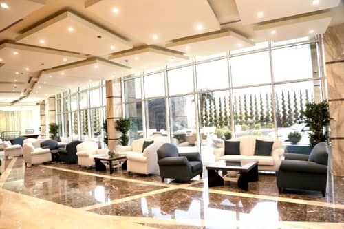 Bayat Hotel