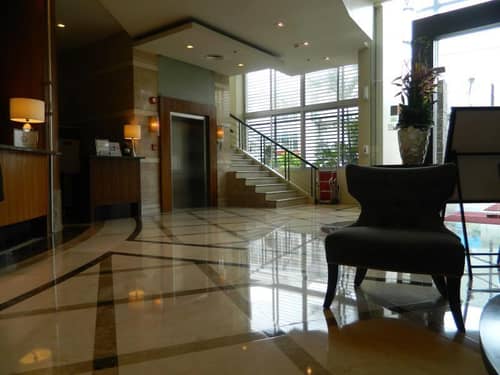 The Avenue Plaza Hotel