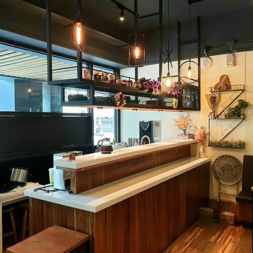 Slow Wow Hot Spring Hotel