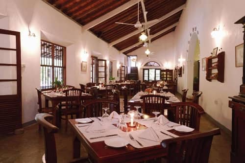 Nooit Gedacht Heritage Hotel-Original Dutch Govern