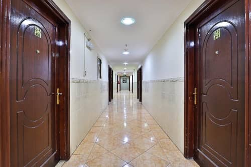 OYO 429 Hamsat Taiba Hotel