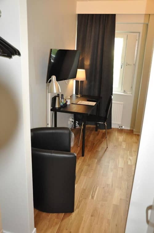 City Hotel