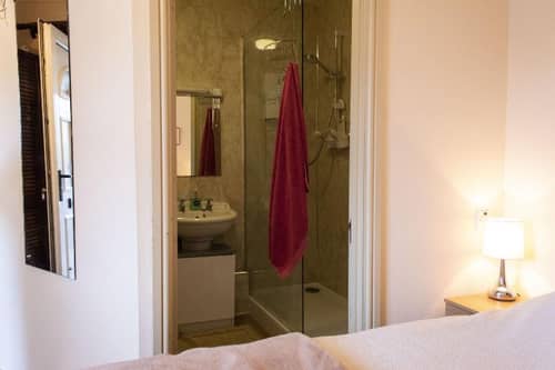 Manor Farm Bed And Breakfast
