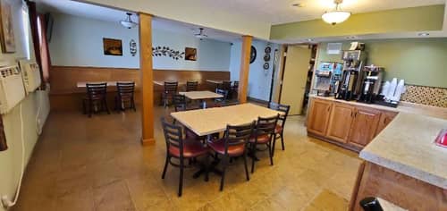 Cottonwood Inn And Conference Center