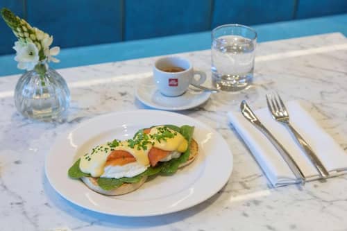 Melia White House Apartments