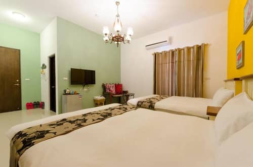 Ya Chuan Hostel