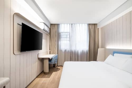 Hanting Hotel Guangzhou Tianpingjia Metro Station