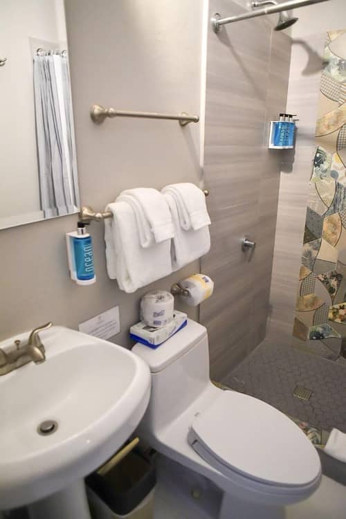 El Colonial - Adults Only