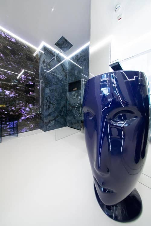 AVESA Apartments in Sky Tower