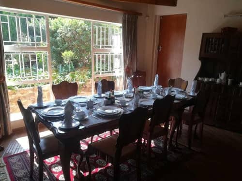 Chez Esme