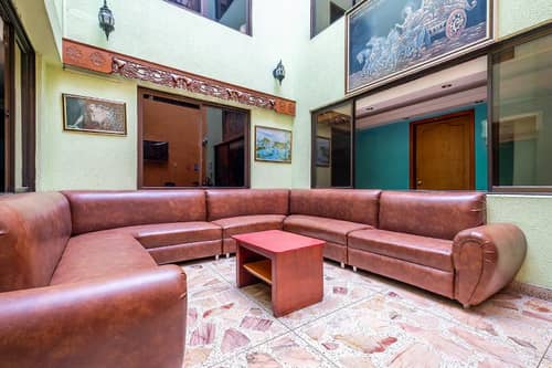 Hotel Almirante