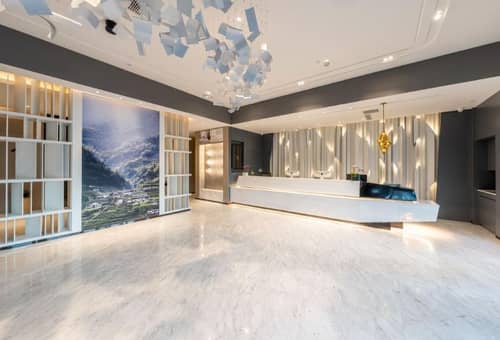 Atour Hotel (Aletai)